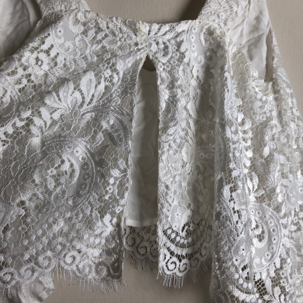 Winston Lace Open Back Top - Picture 7 of 13
